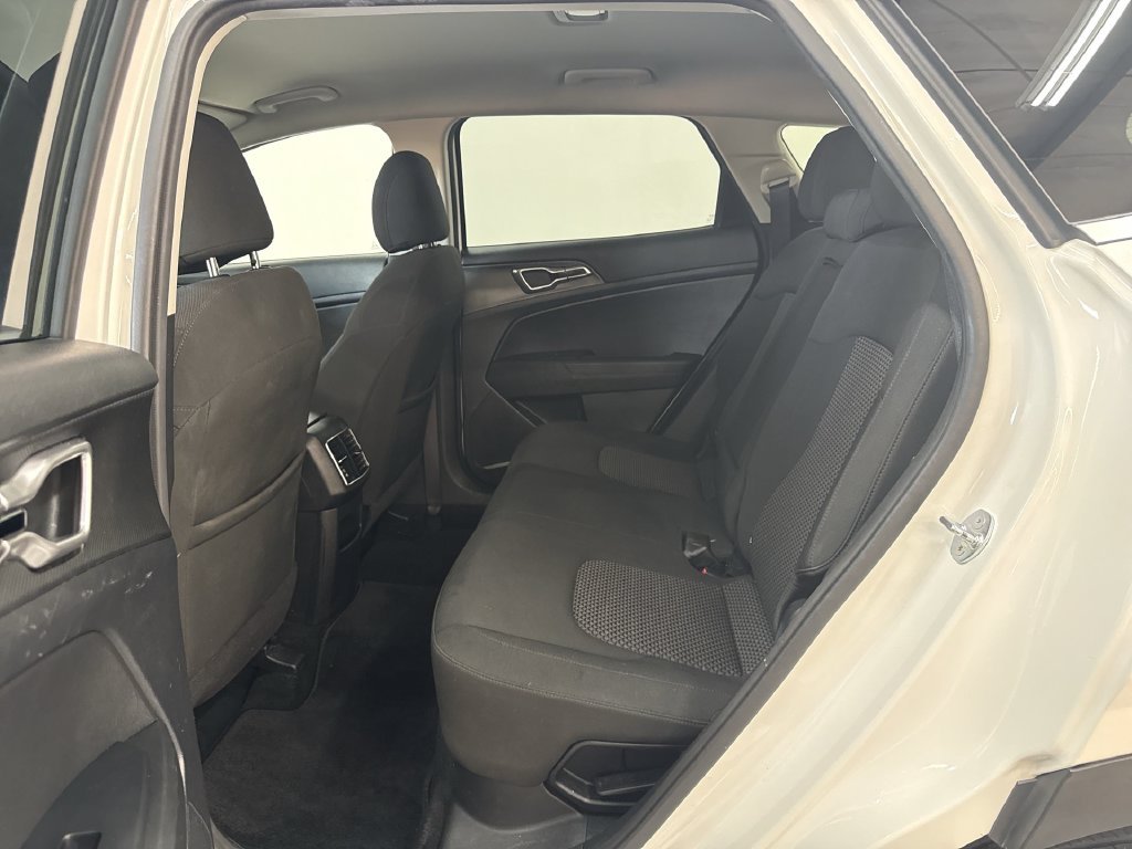 Used 2023 Snow White Pearl Kia LX image 15