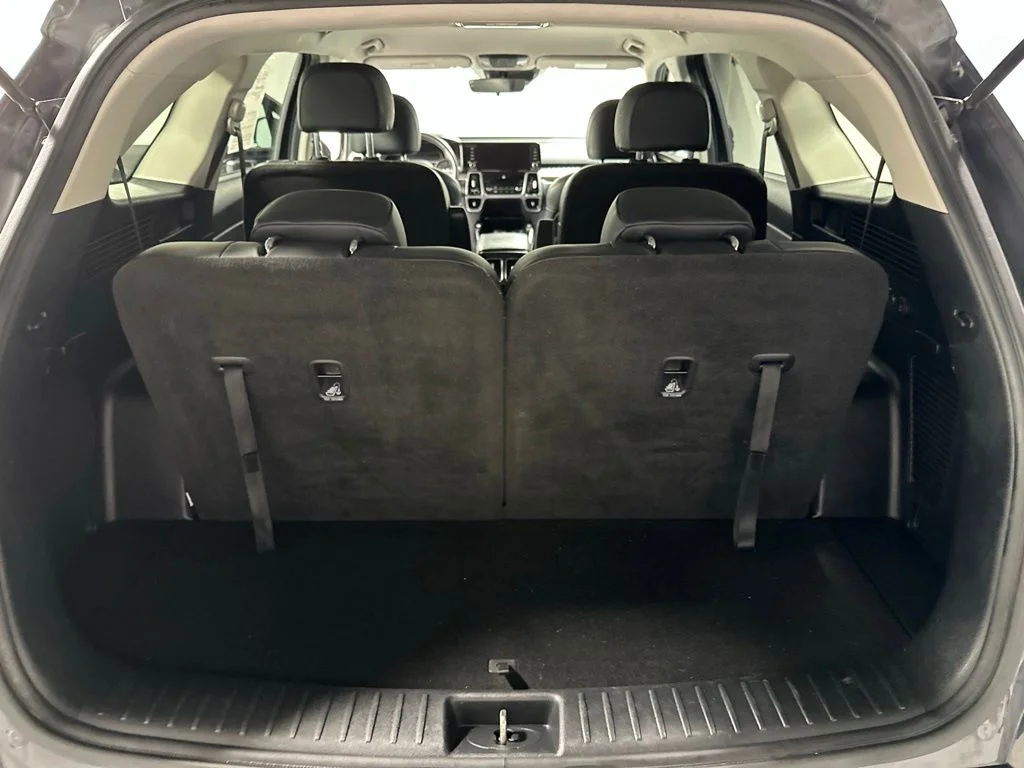 Used 2022 Gray Kia S image 10