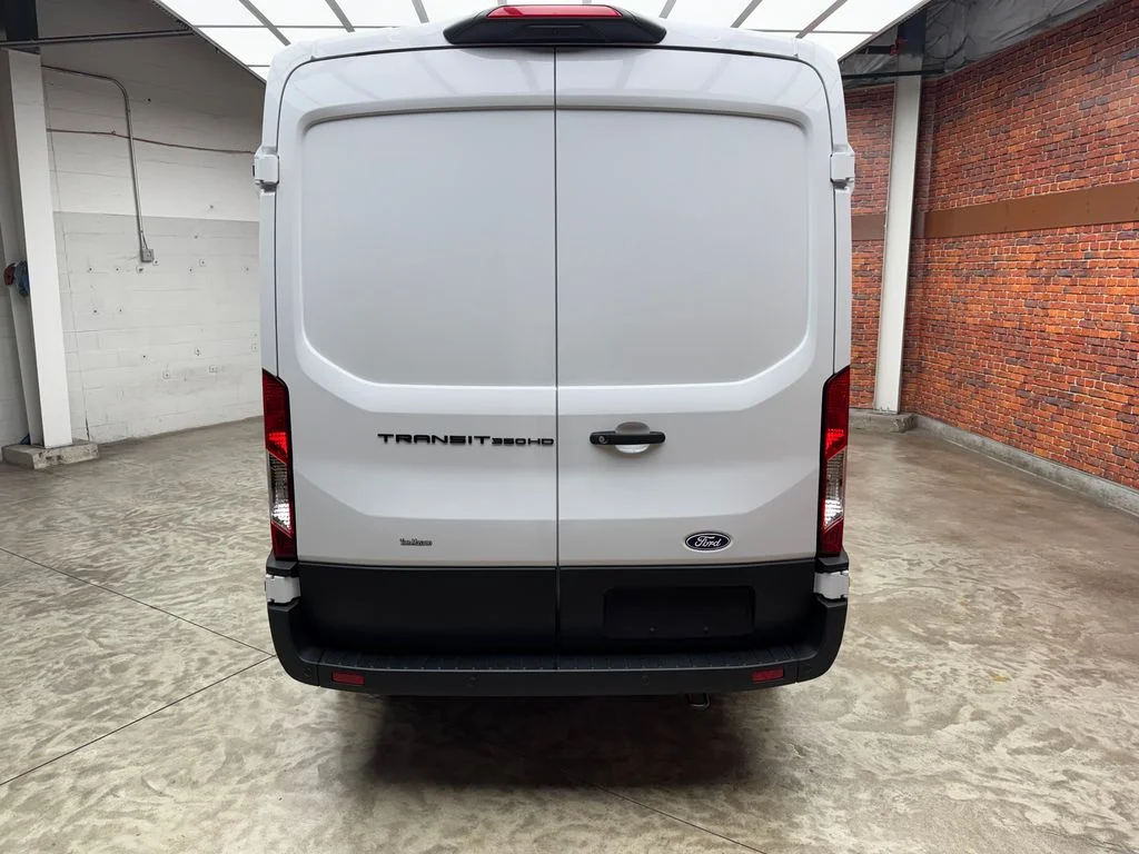 New 2026 Oxford White Ford Cargo Van image 4