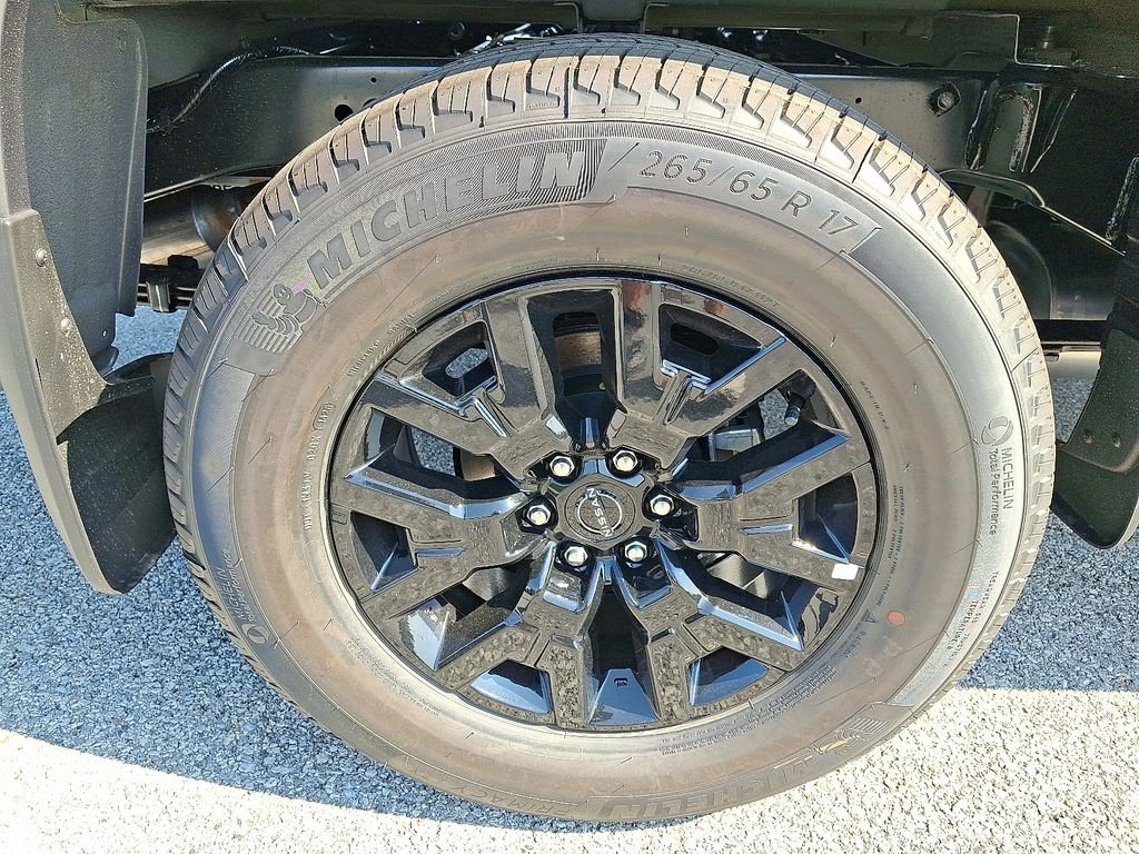 New 2026 Gun Metallic Nissan Crew Cab SV image 5