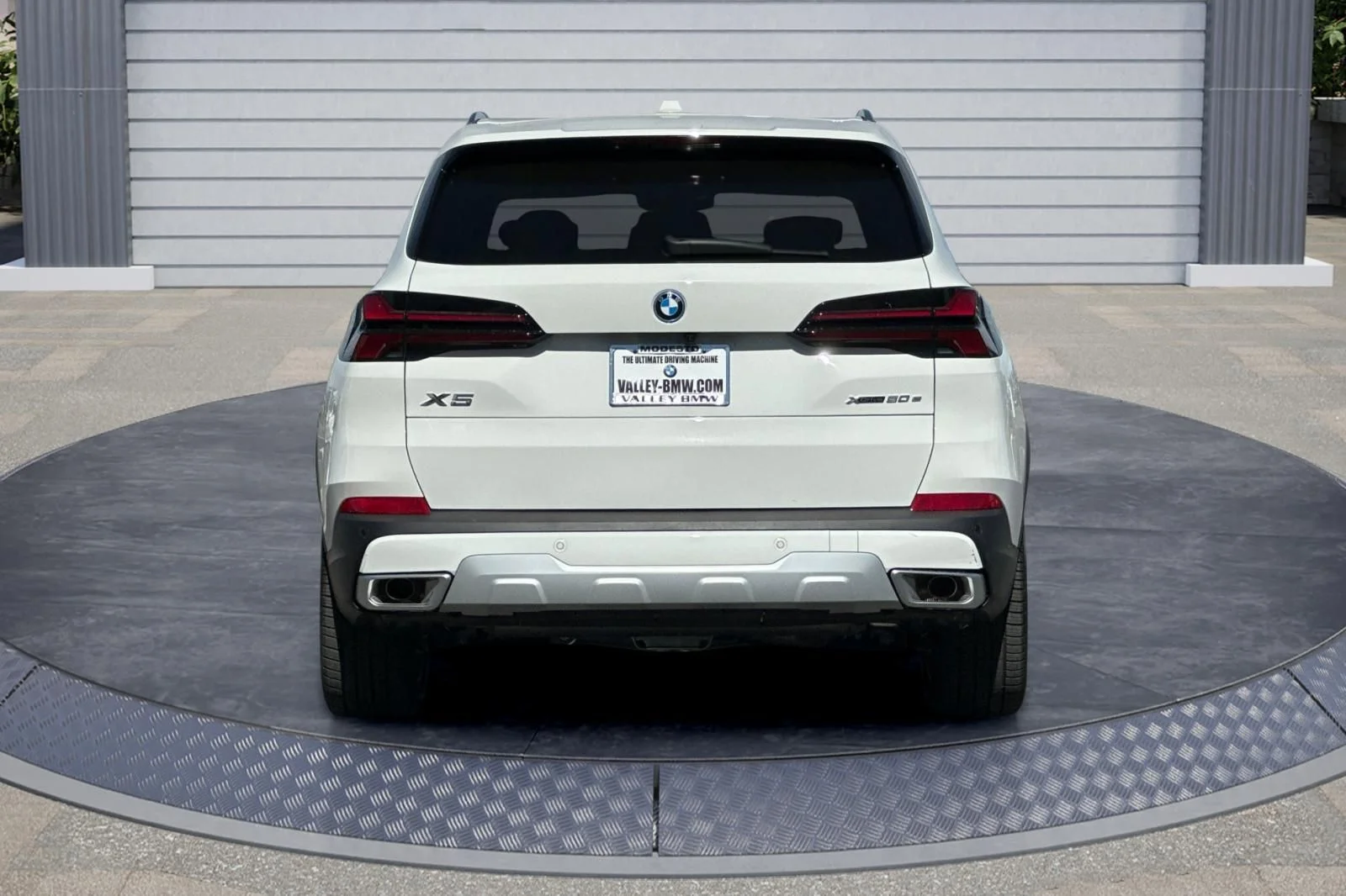 New 2026 Alpine White BMW xDrive50e image 5