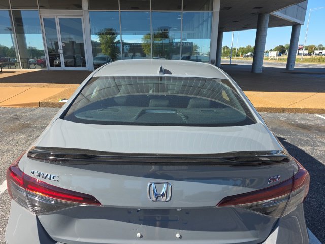 Used 2025 Gray Honda  image 4