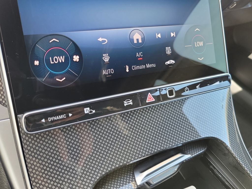 New 2026 Polar White Mercedes-Benz C 300 image 30