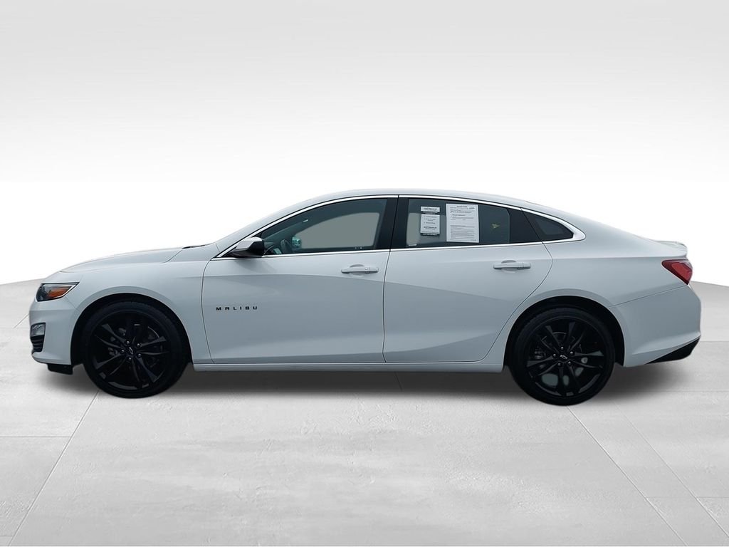 Used 2024 White Chevrolet LT image 6