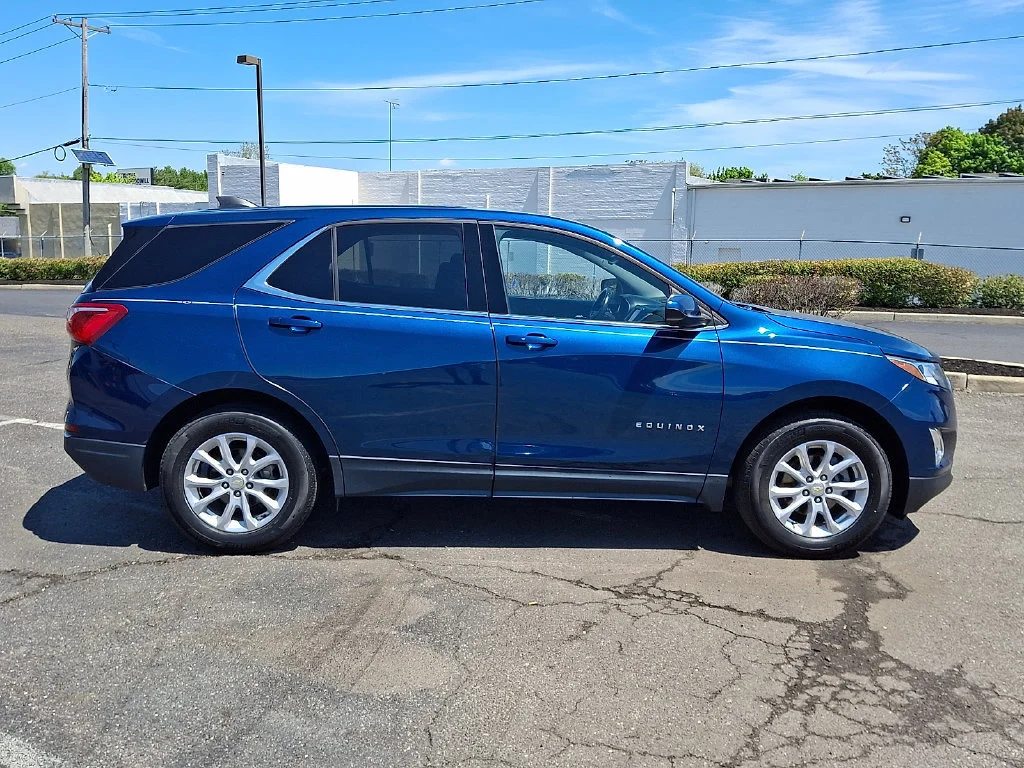 Used 2020 PACIFIC BLUE METALLIC Chevrolet LT image 13
