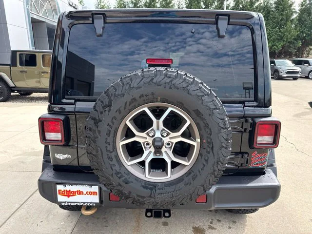 New 2027 Black Jeep Willys image 4