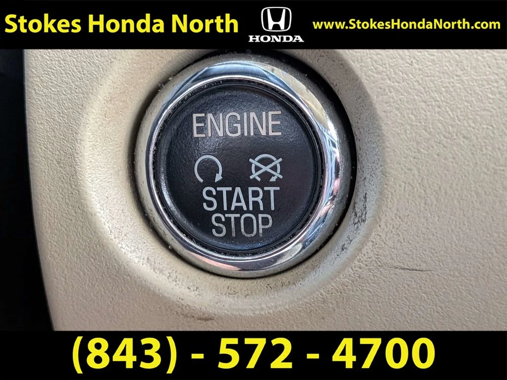 Used 2017 Gray Ford Limited image 31