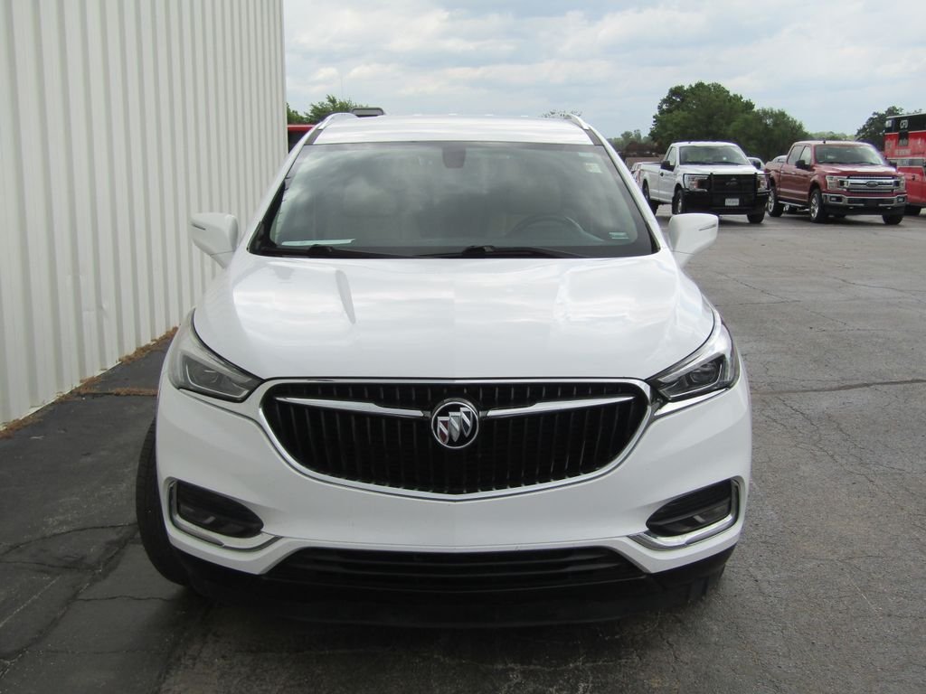 Used 2019 White Buick Essence image 13