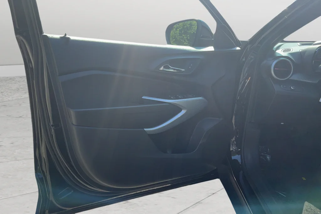 2026 Chevrolet Trax RS - Photo 9