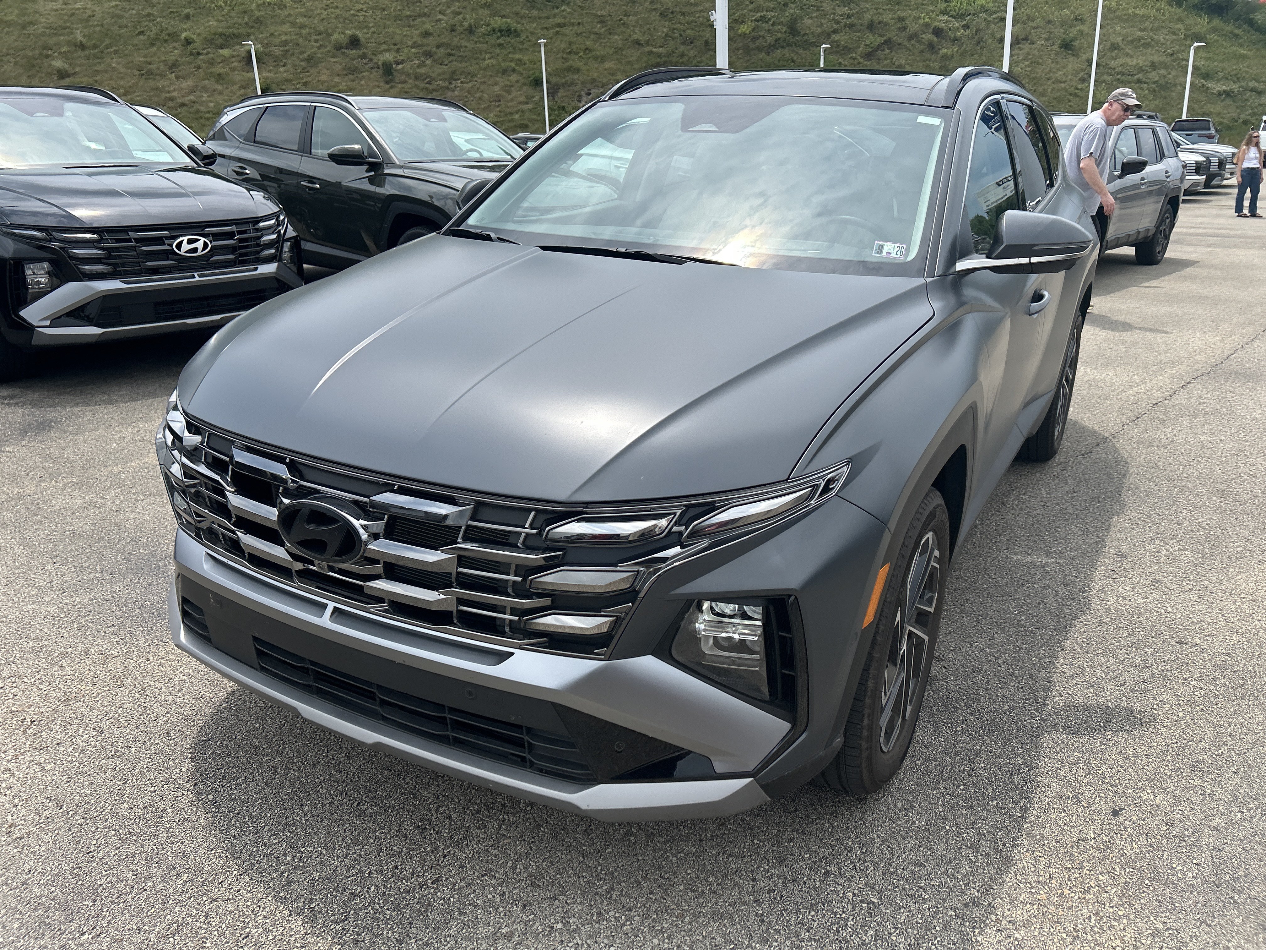 2025 Hyundai Tucson Limited - Photo 9