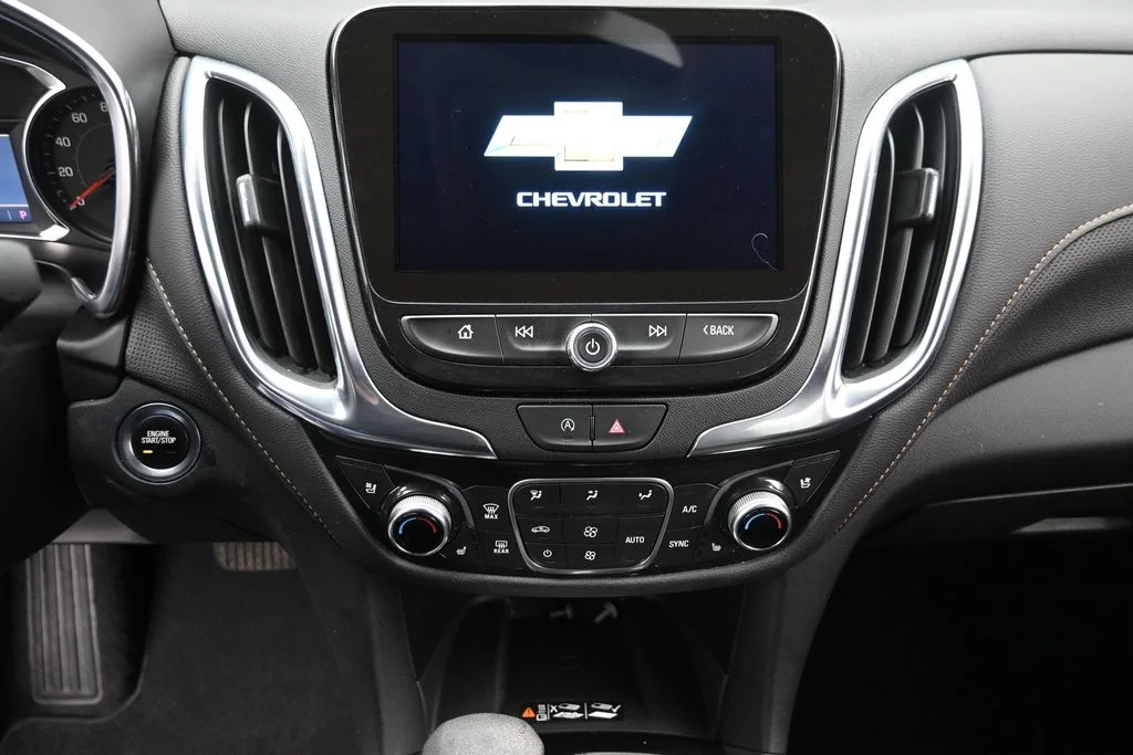 Used 2024 Red Chevrolet Premier image 19