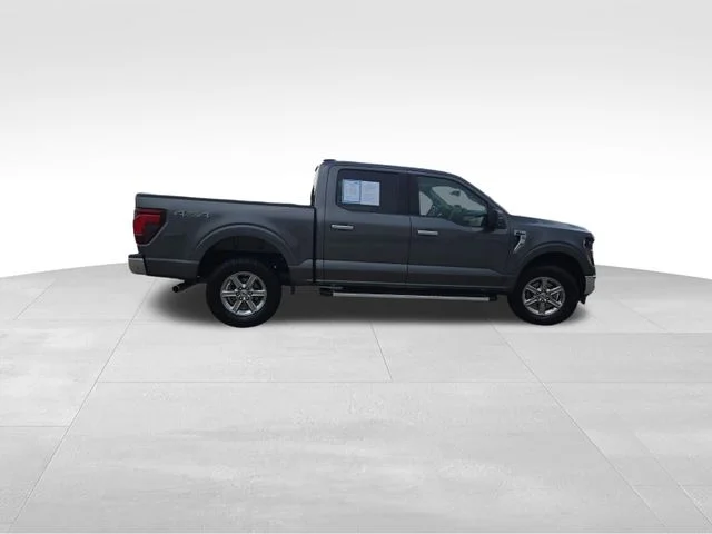 Used 2024 Gray Ford XLT image 7
