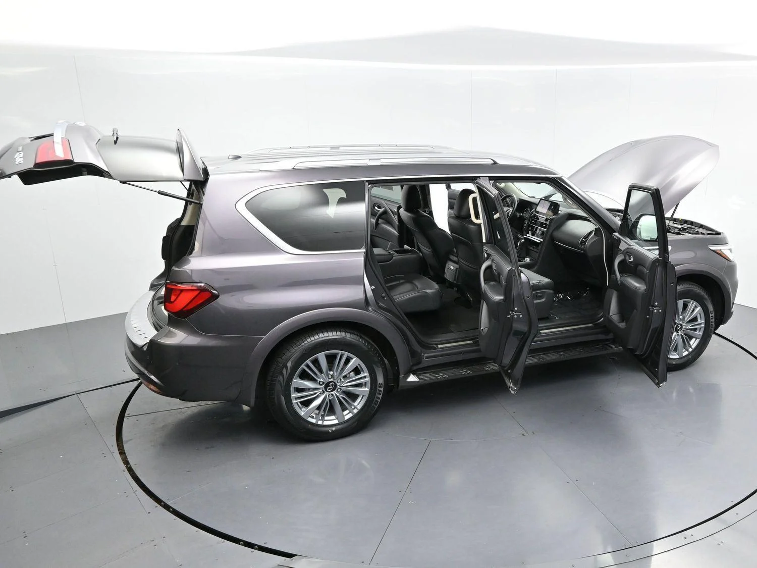 Used 2024 Anthracite Gray INFINITI LUXE image 53
