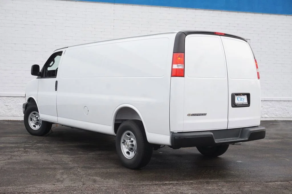 2025 Chevrolet Express Cargo Work Van - Photo 7