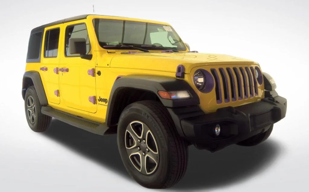 Used 2023 Yellow Jeep Sport S image 3