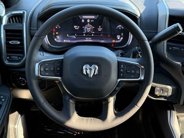 2025 RAM 3500 Laramie - Photo 13