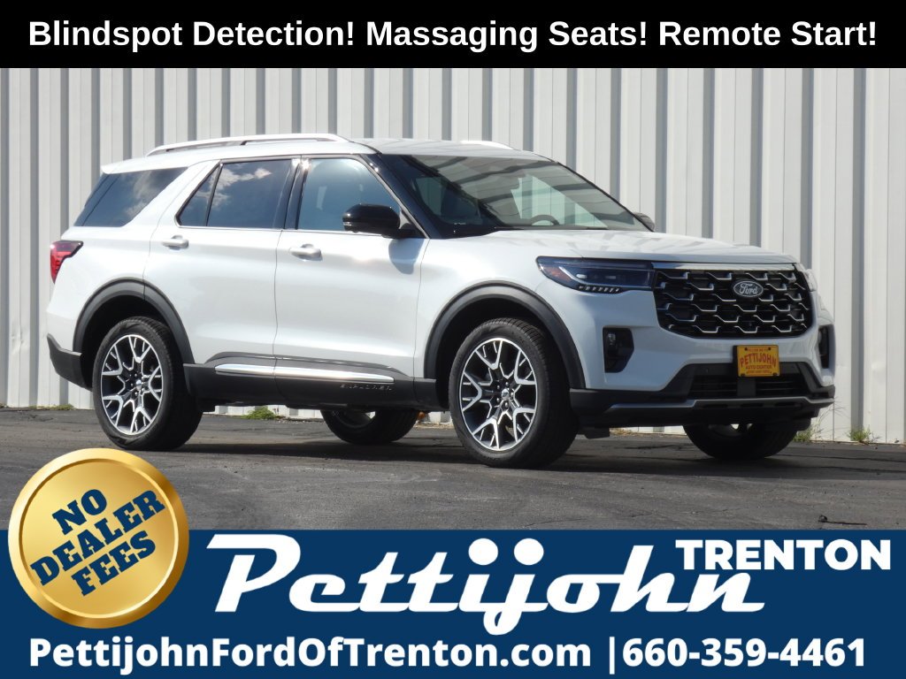 New 2027 Star White Metallic Tri-Coat Ford Platinum™ image 1