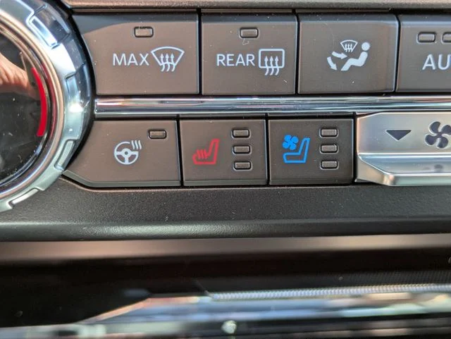 New 2026 Avalanche Ford F-250® Lariat® image 24