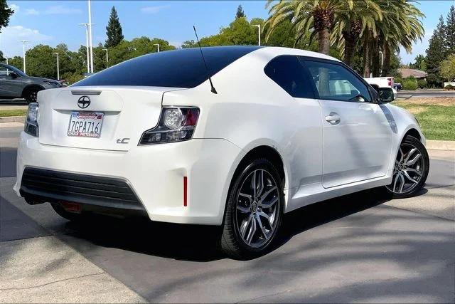 Used 2015 Blizzard Pearl Scion Base image 13