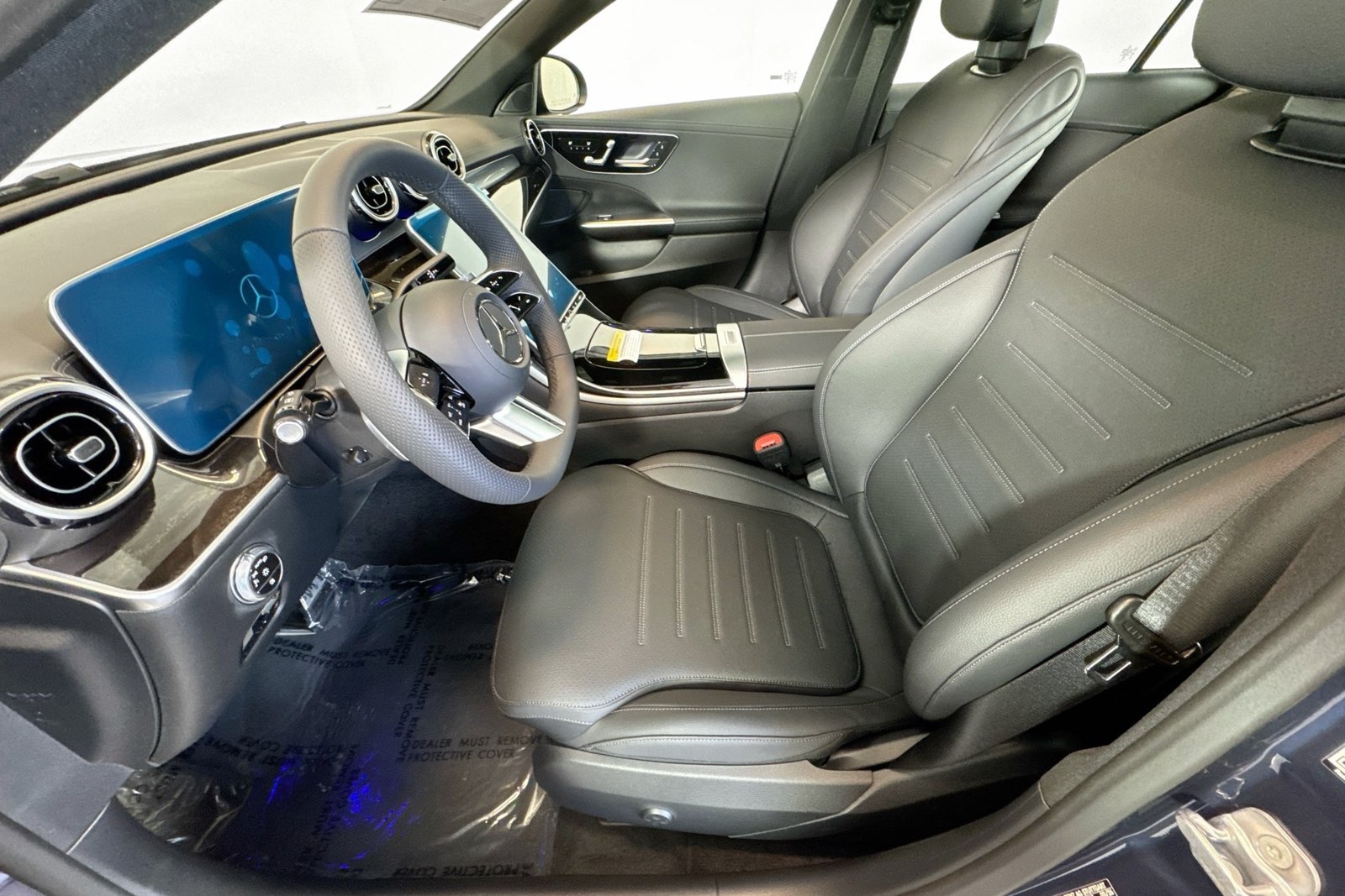 New 2026 Twilight Blue Metallic Mercedes-Benz C 300 image 18