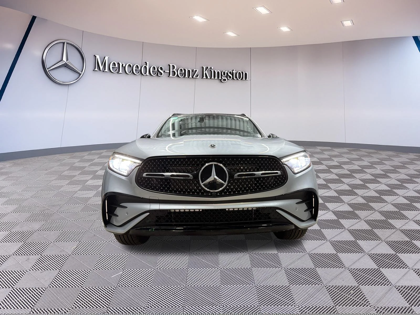 New 2026 Silver Mercedes-Benz GLC 300 4MATIC SUV image 23