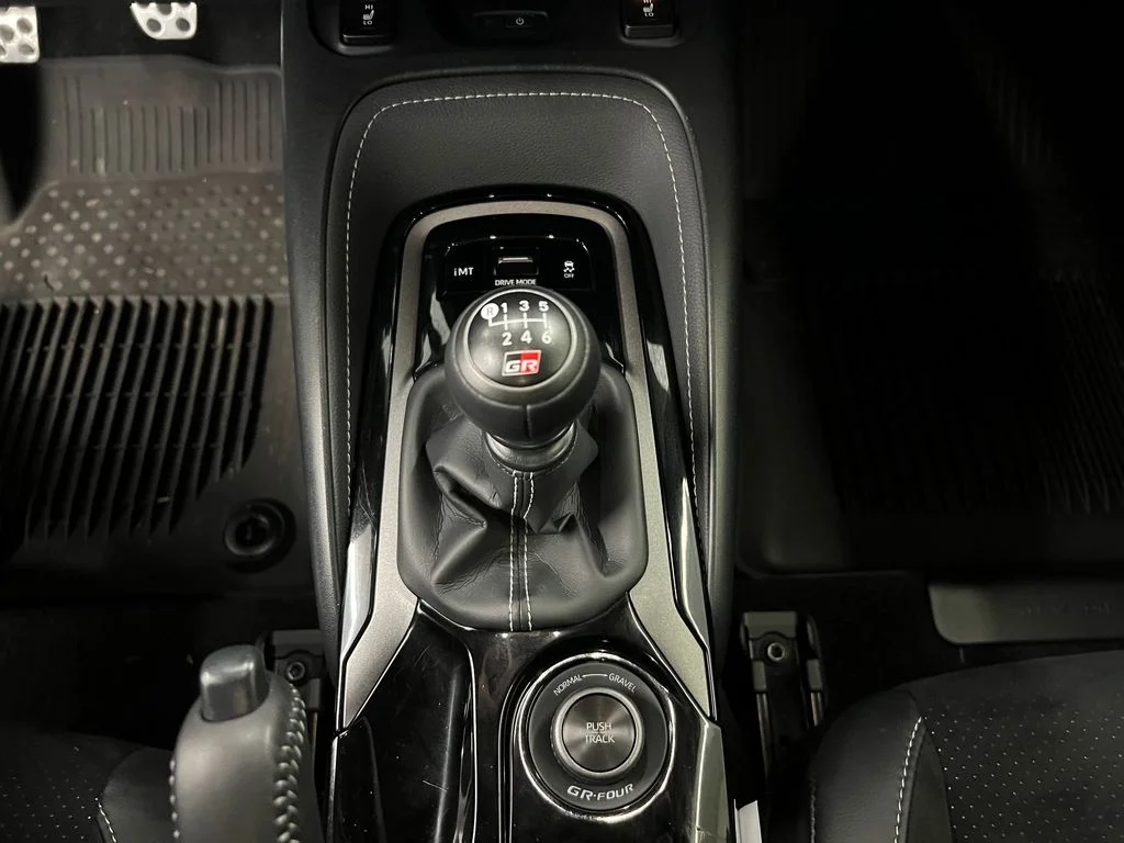 2025 Toyota GR Corolla Premium - Photo 15
