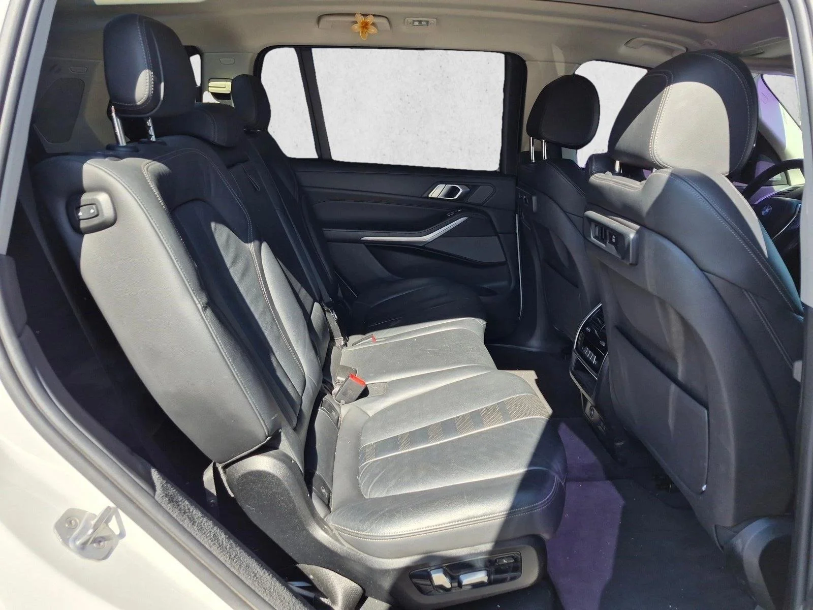 Used 2020 Mineral White Metallic BMW xDrive40i image 19