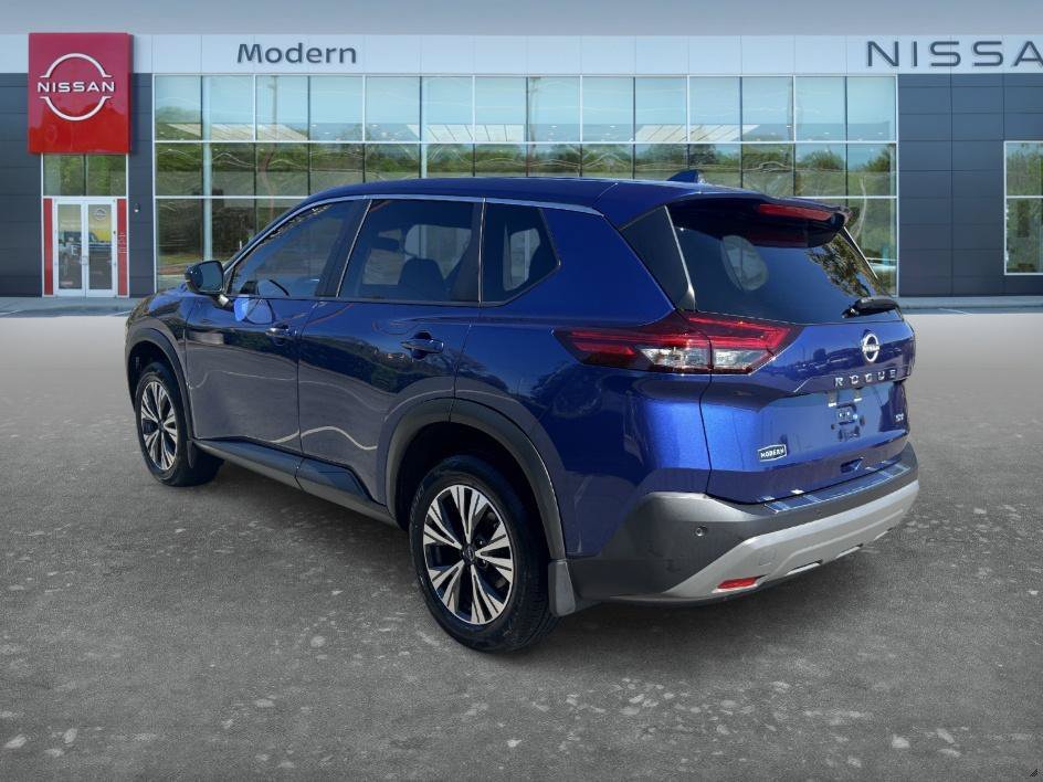 Used 2023 Caspian Blue Metallic Nissan SV image 7