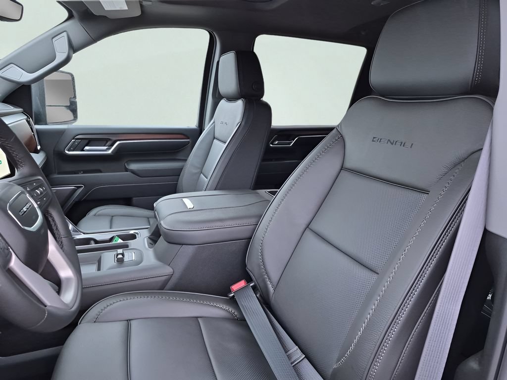 2026 GMC Sierra 2500HD Denali - Photo 18