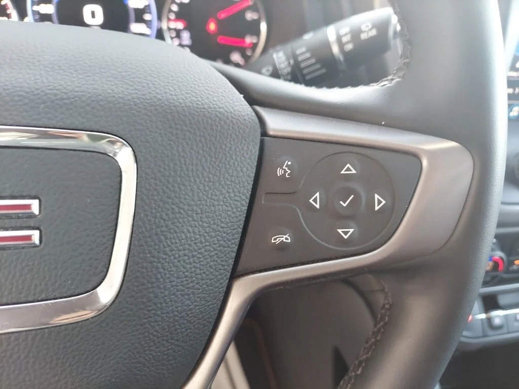 Used 2023 Silver GMC AT4 image 13
