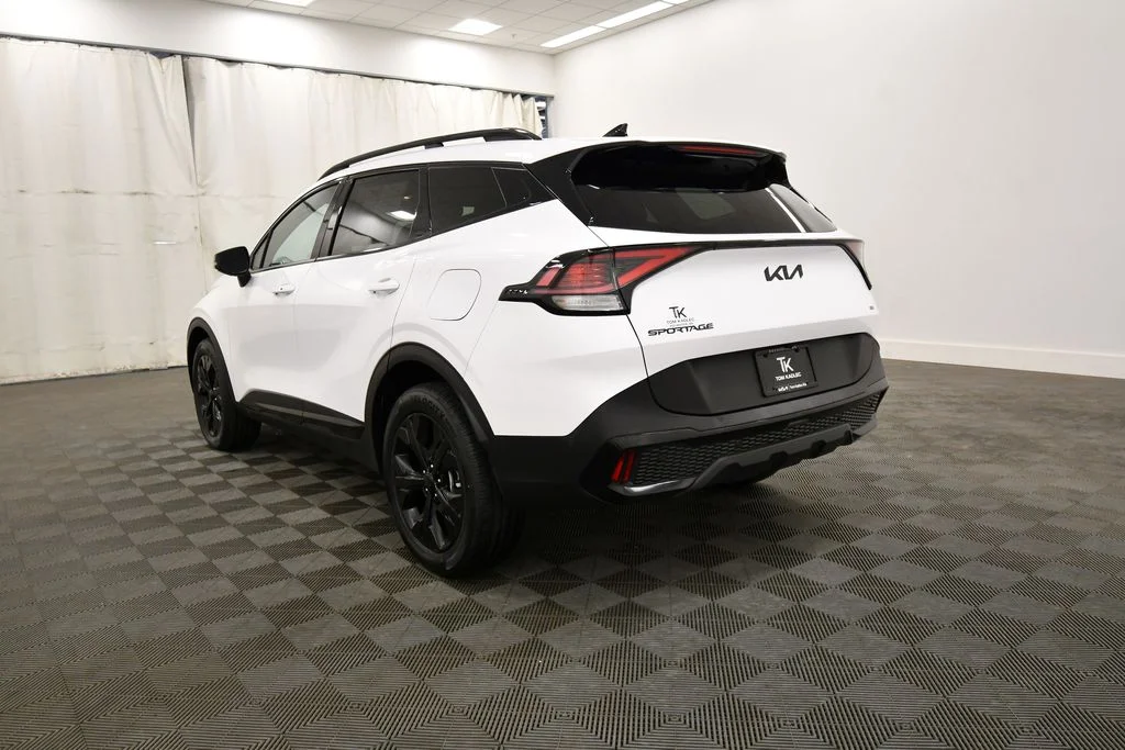 Certified Used 2025 White Kia X-Line image 5
