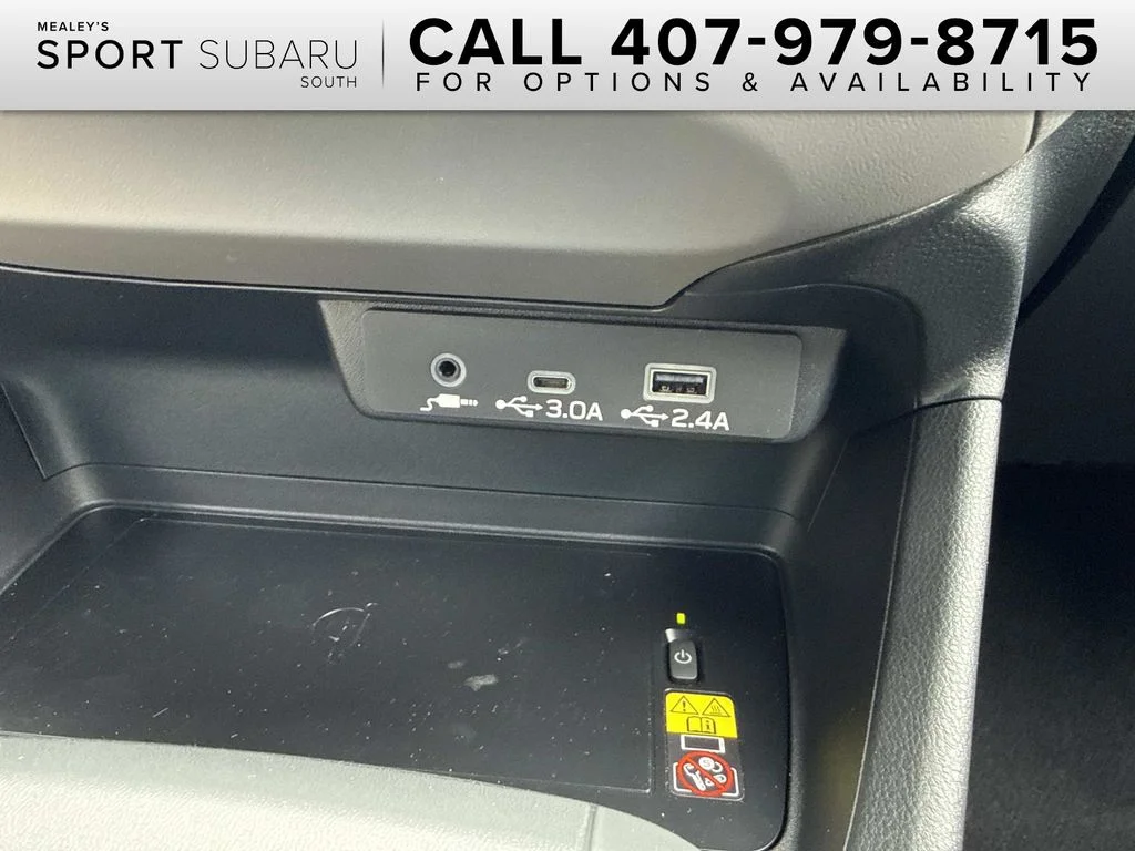 New 2026 CRYSTAL WHITE PEARL Subaru Limited image 34