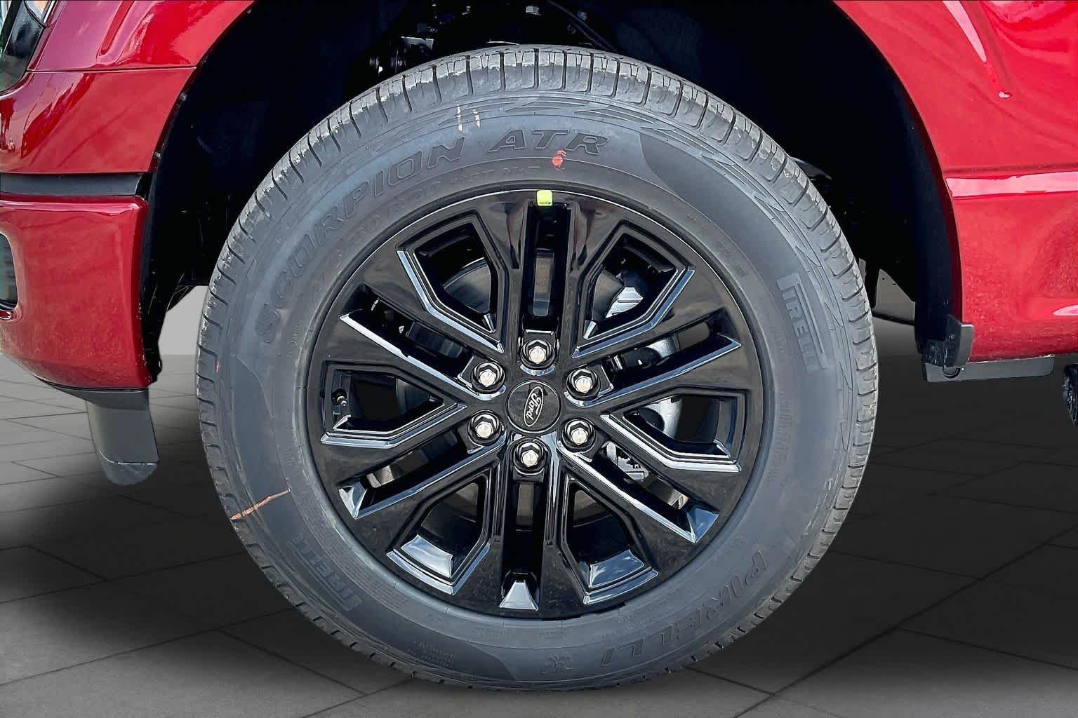 New 2026 Ruby Red Metallic Tinted Clearcoat Ford XLT image 11