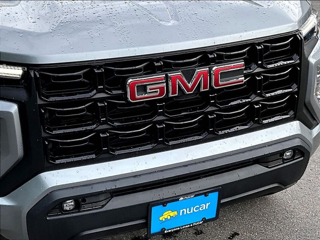 Used 2024 Gray GMC Elevation image 31