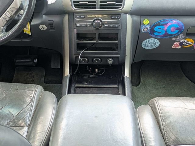 Used 2006 Silver Honda EX-L image 19