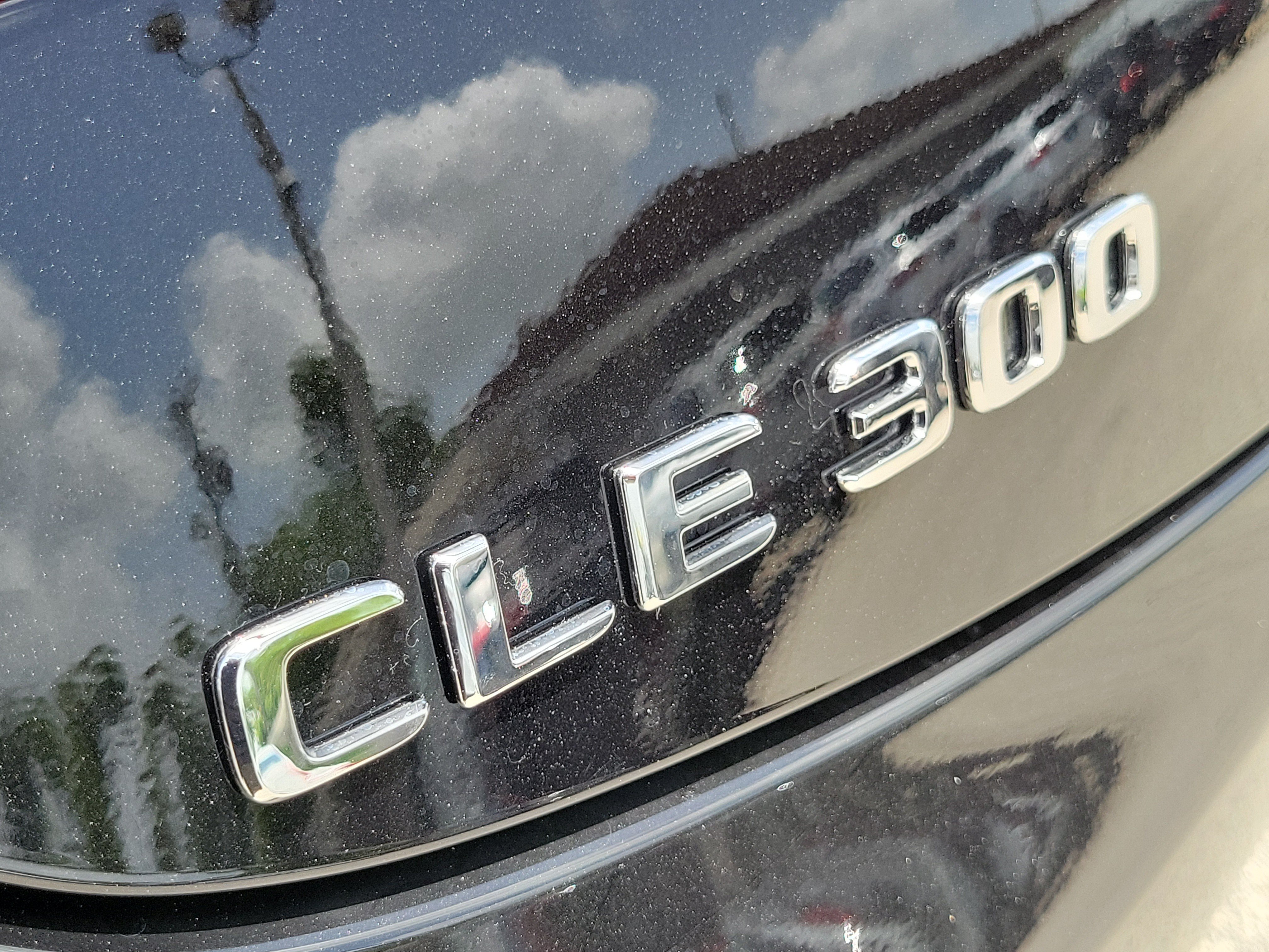 New 2026 Obsidian Black Metallic Mercedes-Benz CLE 300 image 37