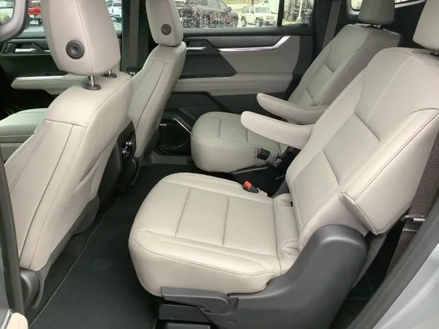 2026 GMC Acadia Elevation - Photo 14