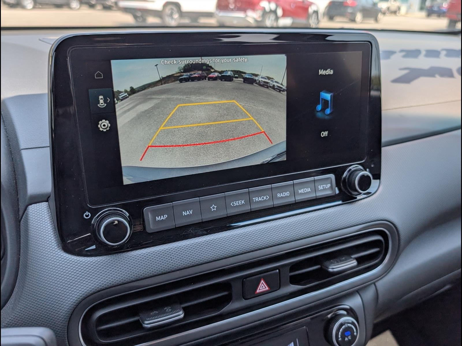 2023 Hyundai Kona SEL - Photo 14