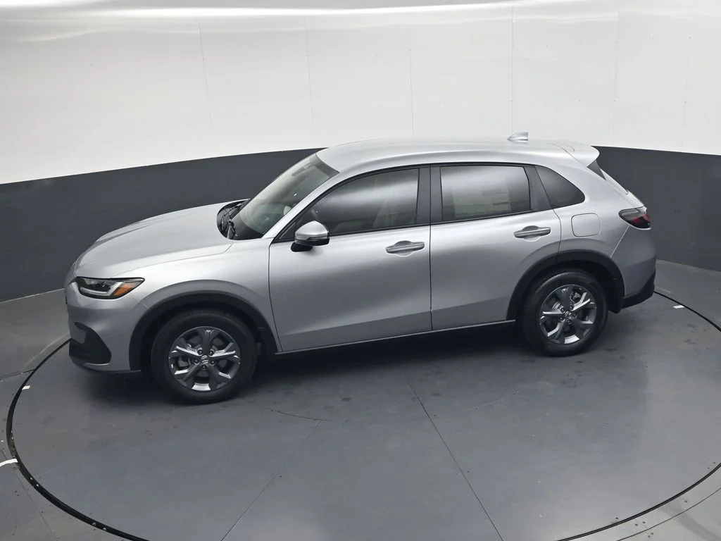 New 2027 Solar Silver Metallic Honda LX image 17