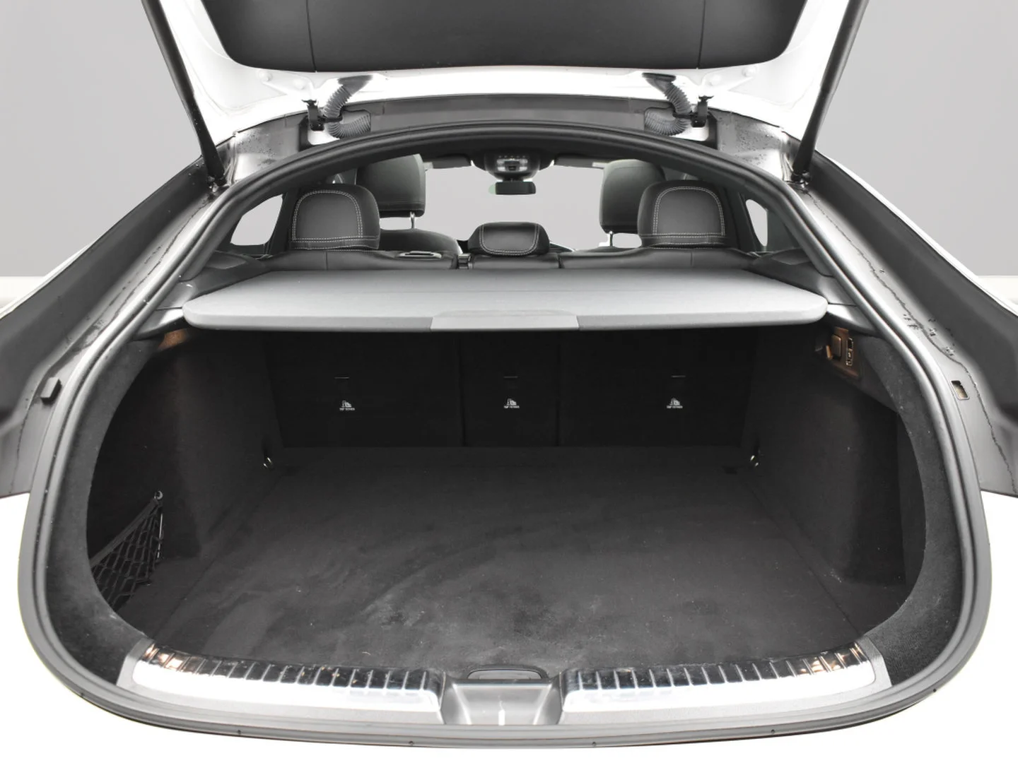 Used 2022 Polar White Mercedes-Benz AMG® GLE 53 image 27