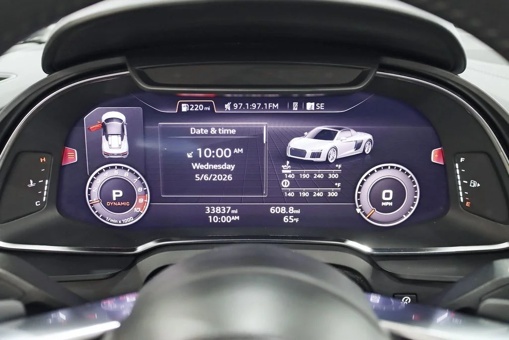 Used 2017 Black Audi 5.2 image 19