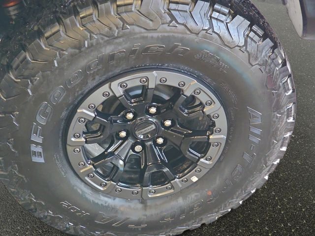Used 2025 Red Ford Raptor image 34