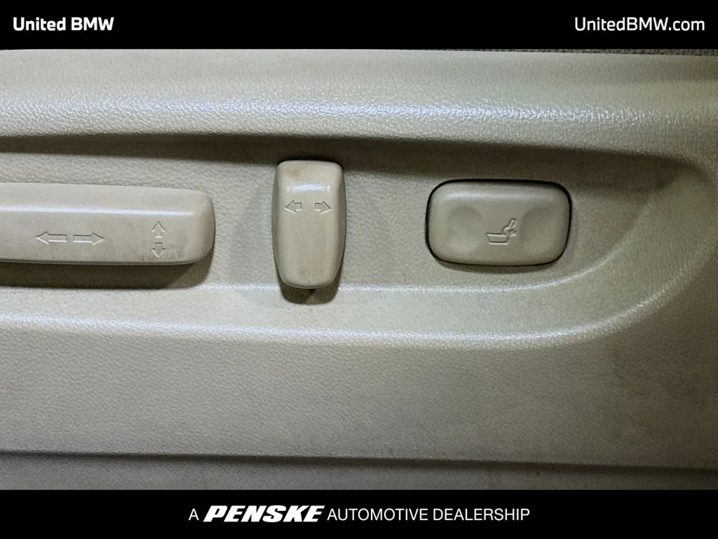 Used 2015  Acura 3.5L Technology Package image 4