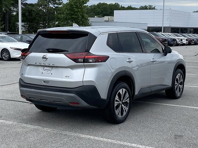 Used 2021 Silver Nissan SV image 8