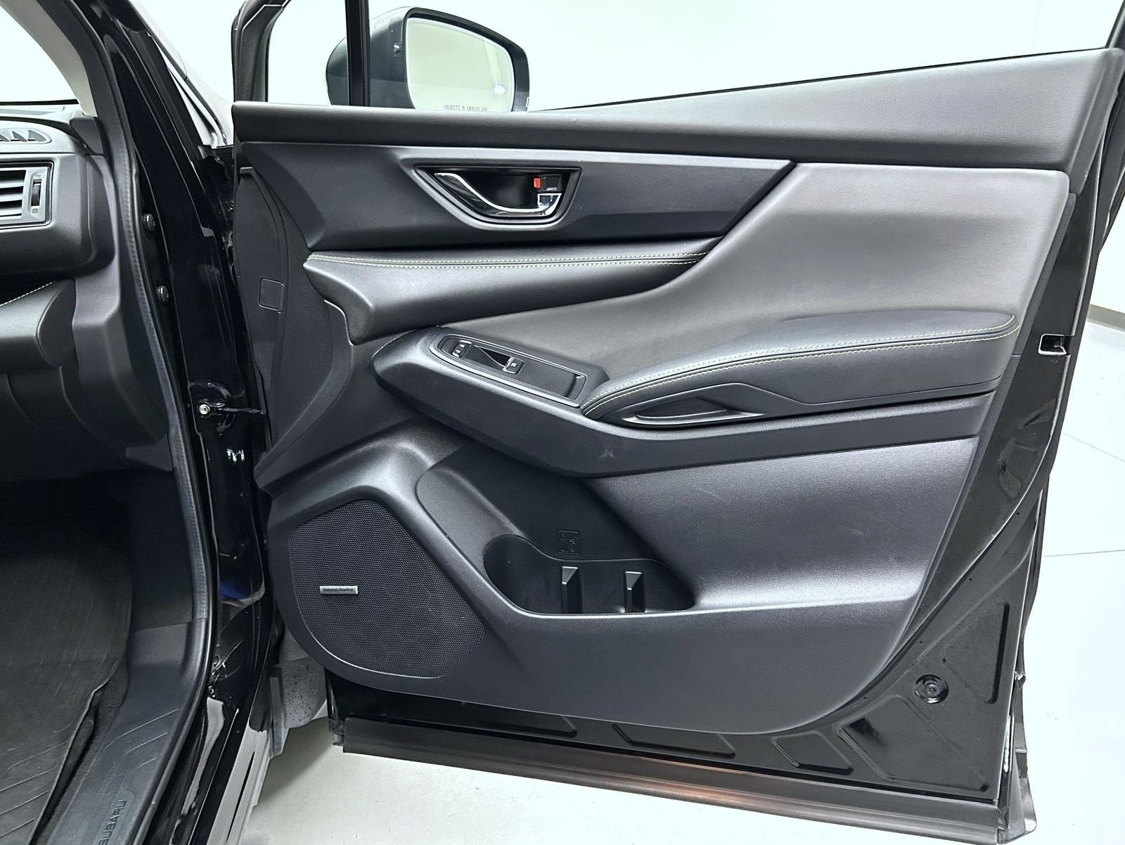 Used 2024 Black Subaru Onyx Edition image 16