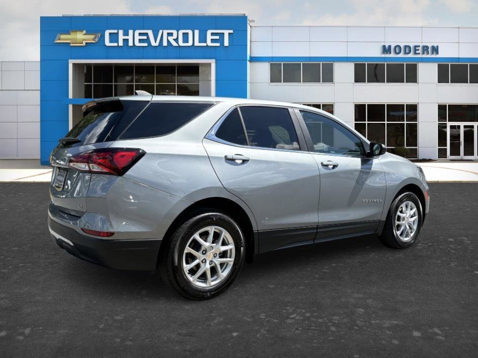 Used 2024 Sterling Gray Metallic Chevrolet LT image 5