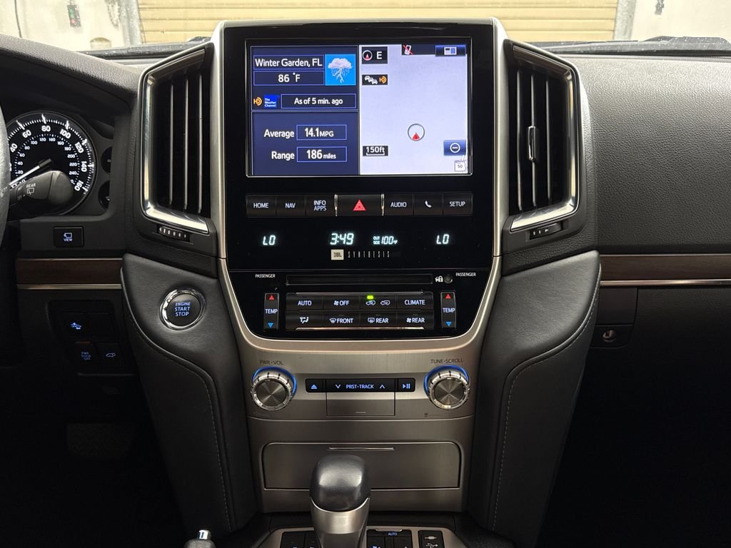 2019 Toyota Land Cruiser Base - Photo 17