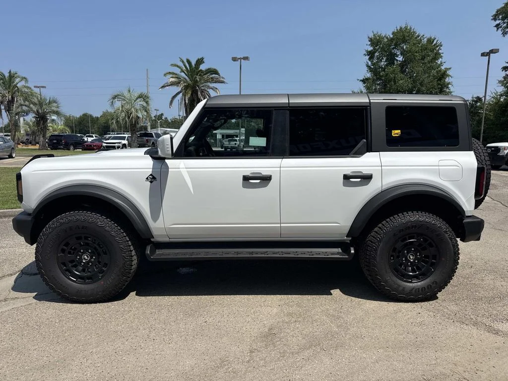 New 2026 Oxford White Ford Outer Banks® image 8