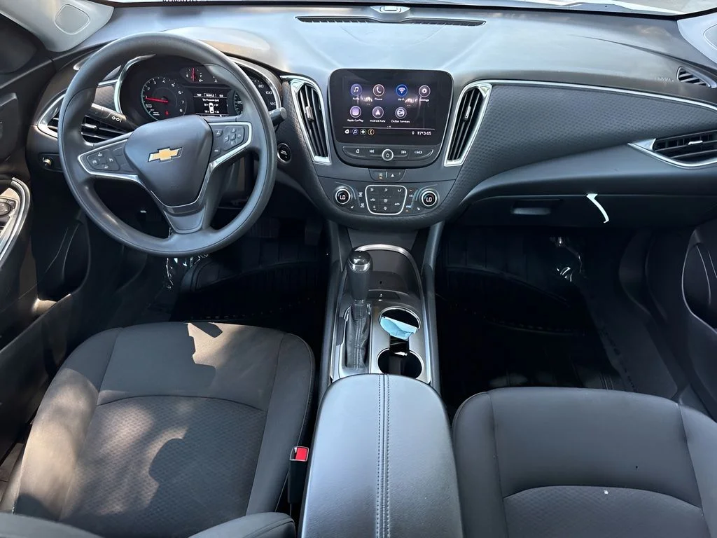 Used 2020 White Chevrolet LT image 14