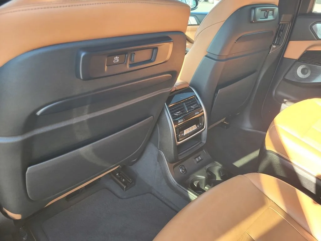 2021 BMW X7 M50i - Photo 16